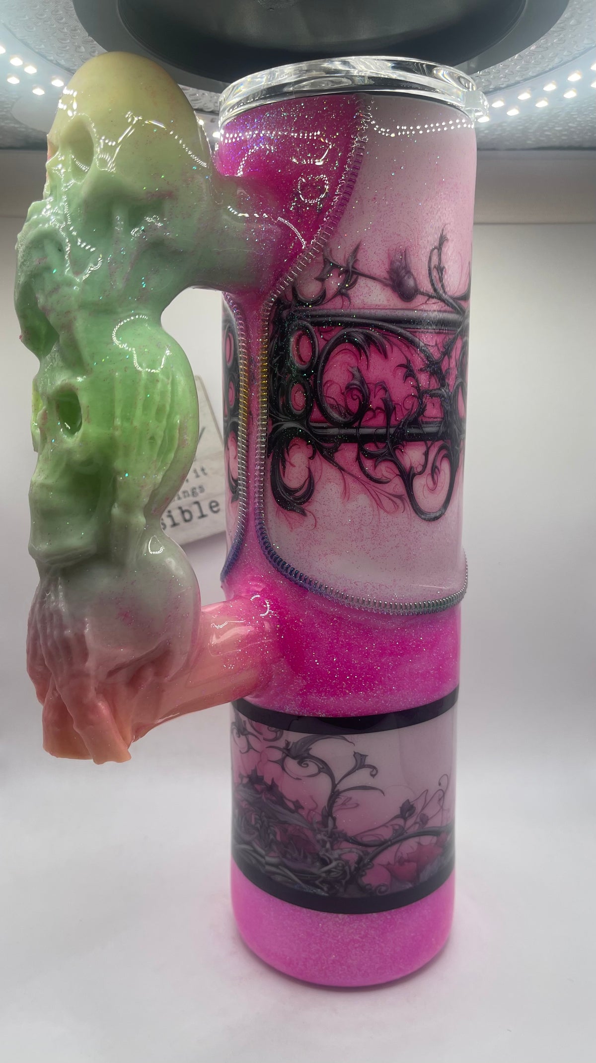 35oz Tall Skinny Fancy Skull